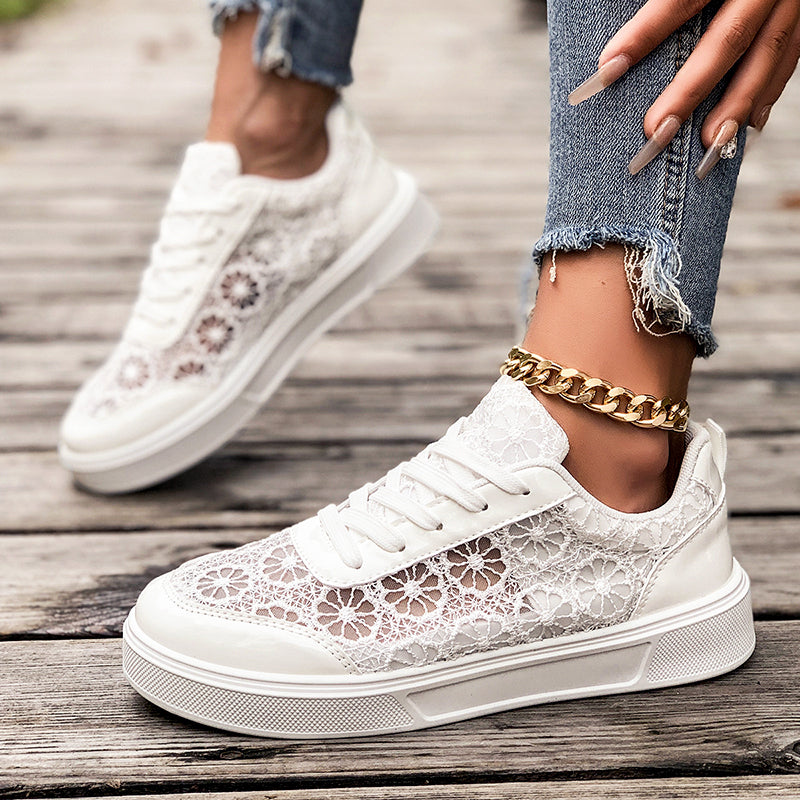 Amanda - Women’s Floral Lace Low-Top Sneakers