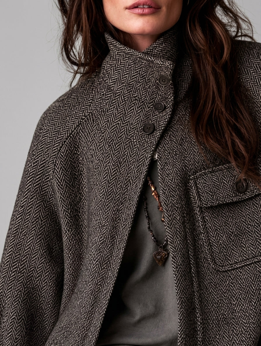 Annie - Women's High-Neck Herringbone Wool-Blend Cape Jacket