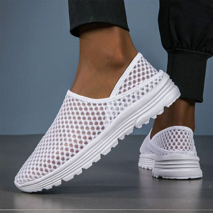 Chase - Men's Lightweight Slip-On Mesh Sneakers