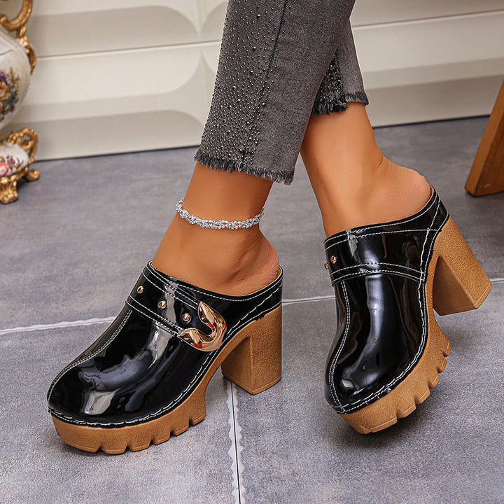 Clara Duval Block Heel Glossy Mules