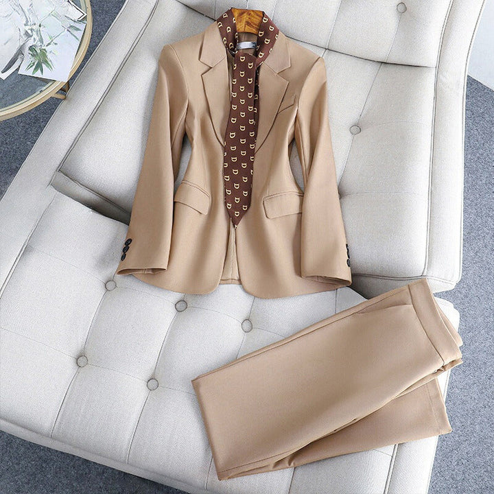 Clara Duval Classic Two‑Piece Suit