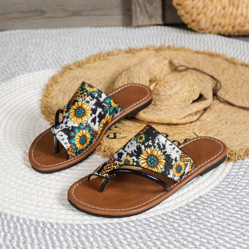 Clara Duval Colorful Flat Sandals with Toe Strap
