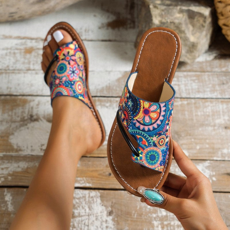 Clara Duval Colorful Flat Sandals with Toe Strap