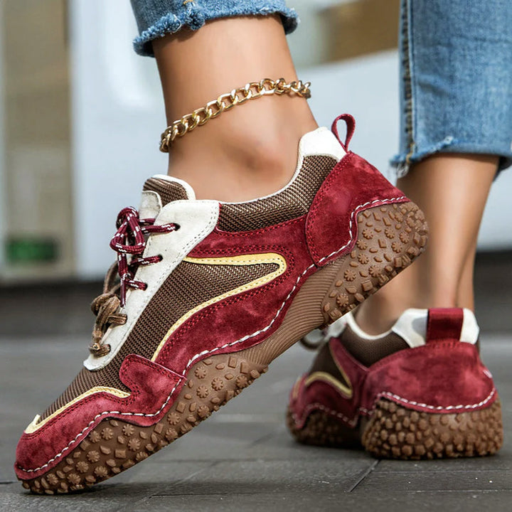 Clara Duval Leather Sneakers with Textured Sole