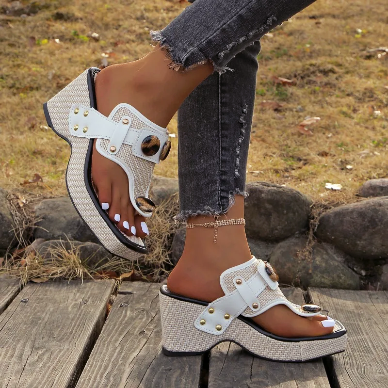 Clara Duval Platform Sandals with Decorative Buckles