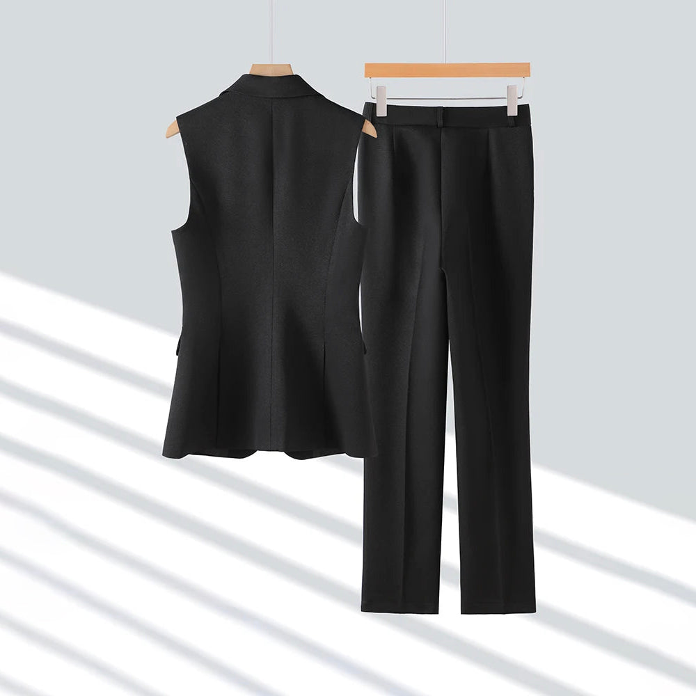 Clara Duval Sleeveless Blazer and Pants Set