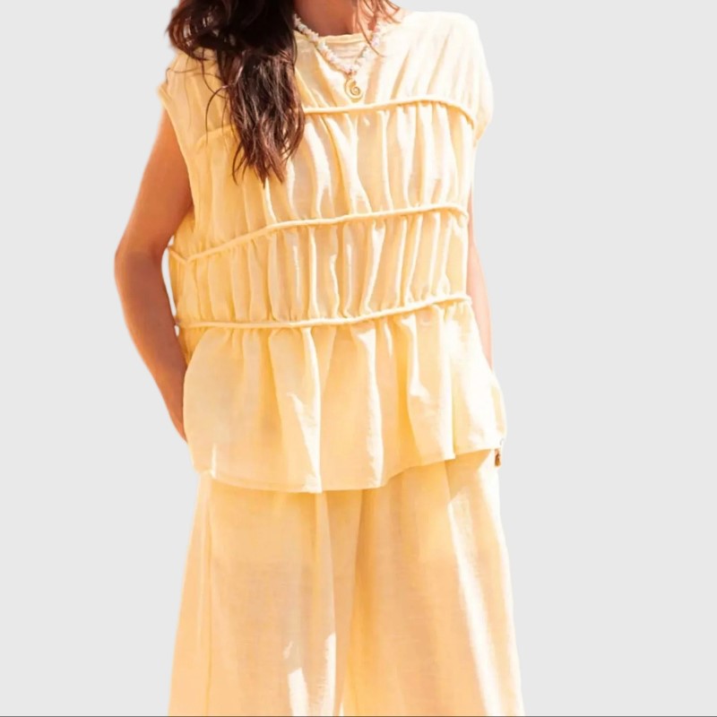 Clara Duval Sleeveless Peplum Blouse