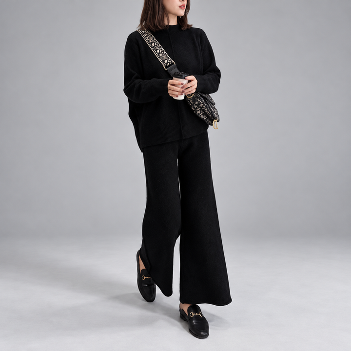 Kate - Women's Center-Seam Knit Top and Wide-Leg Pants Set