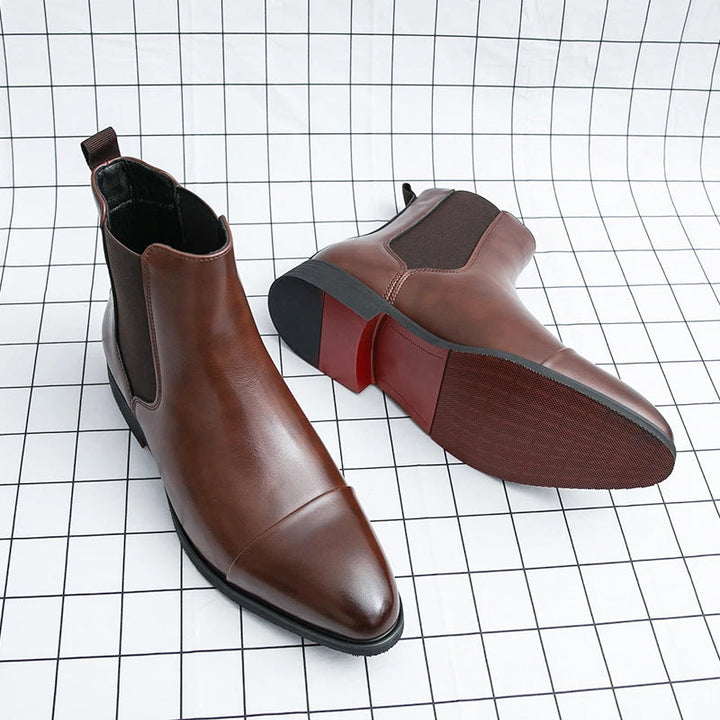 Kevin - Men's Signature Leather Chelsea Boots