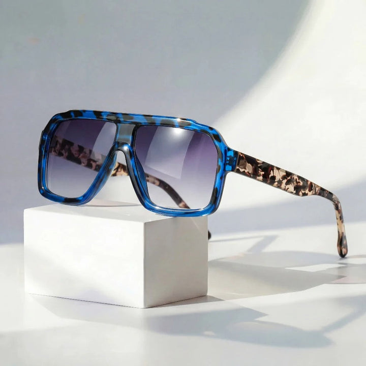 Orvion - Oversized Shield Gradient Lens Sunglasses
