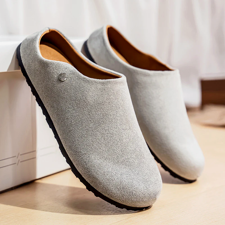 Riley - Women’s Casual Suede-Look Slide Clogs