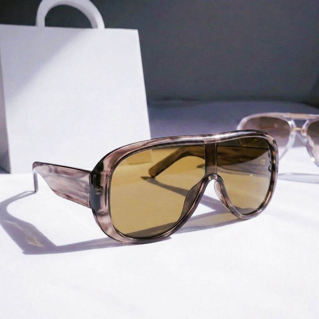Virello - Oversized Shield Frame Sunglasses
