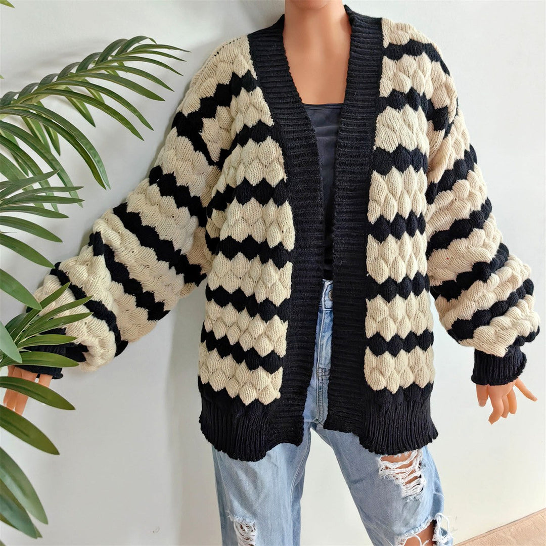 Allison - Women's Chunky Knit Patterned Cardigan 3