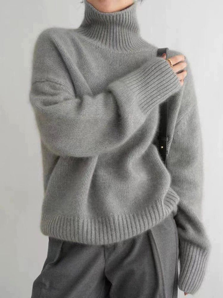 Chloe - Women's Oversized Turtleneck Sweater 2
