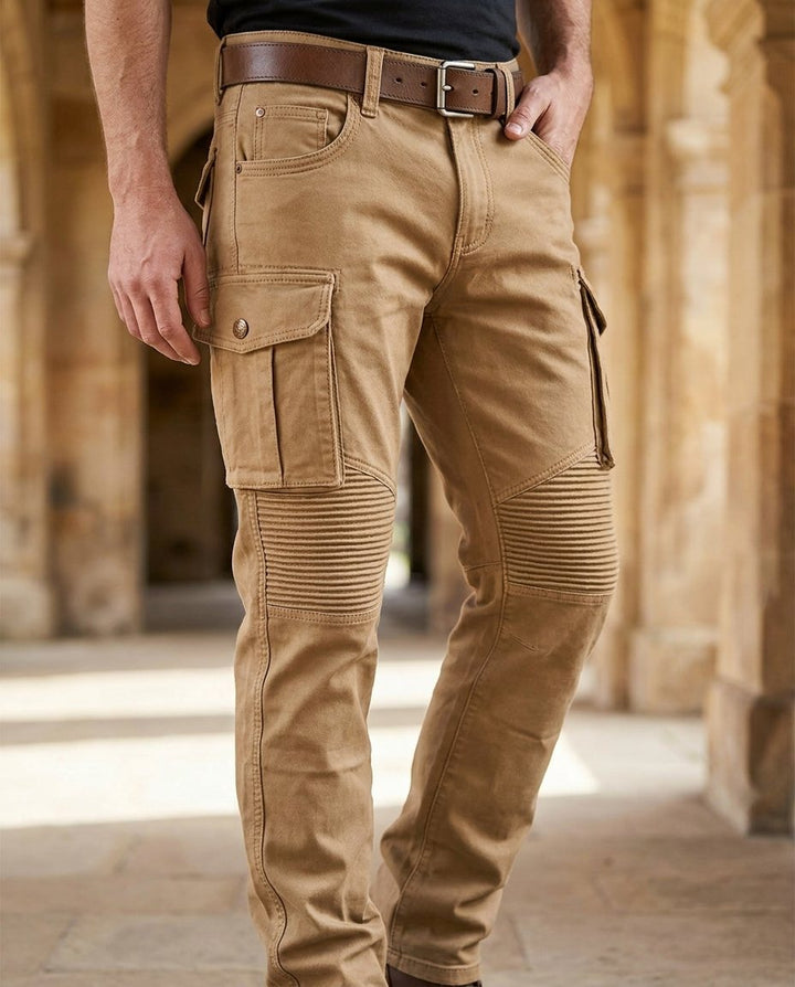 Conrad - Men's Cargo Trousers with Tapered Fit and Knee Panels