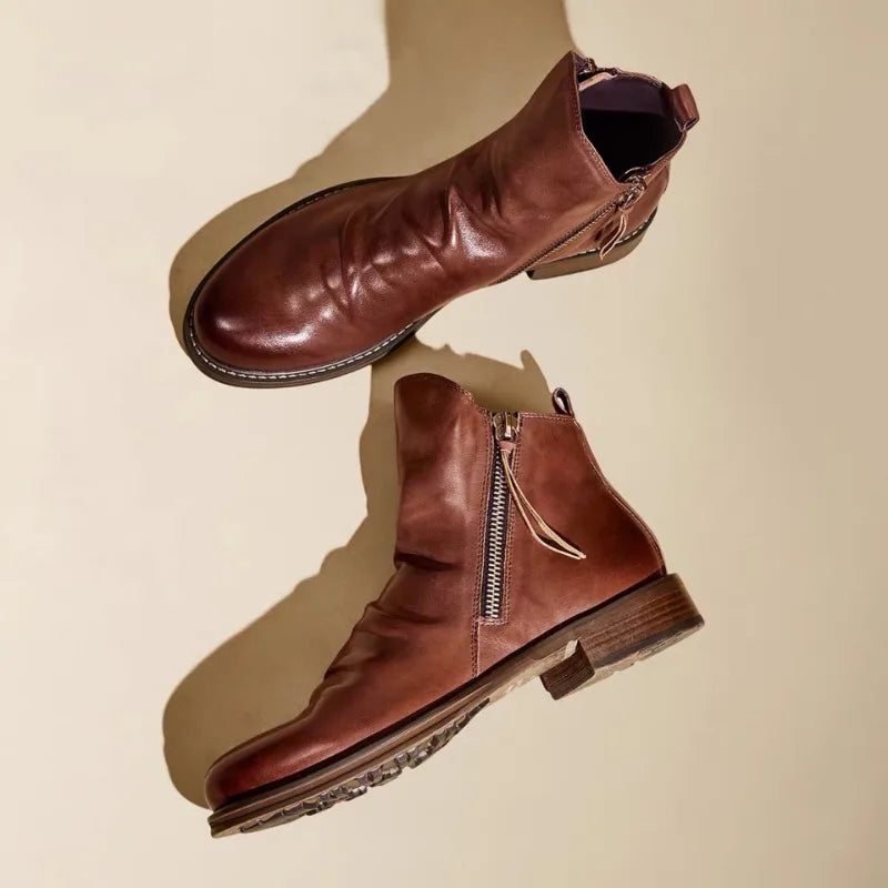 Damian - Men's Side-Zip Leather Chelsea Boots
