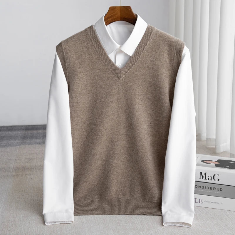 Everett - Men's Merino Wool V-Neck Vest