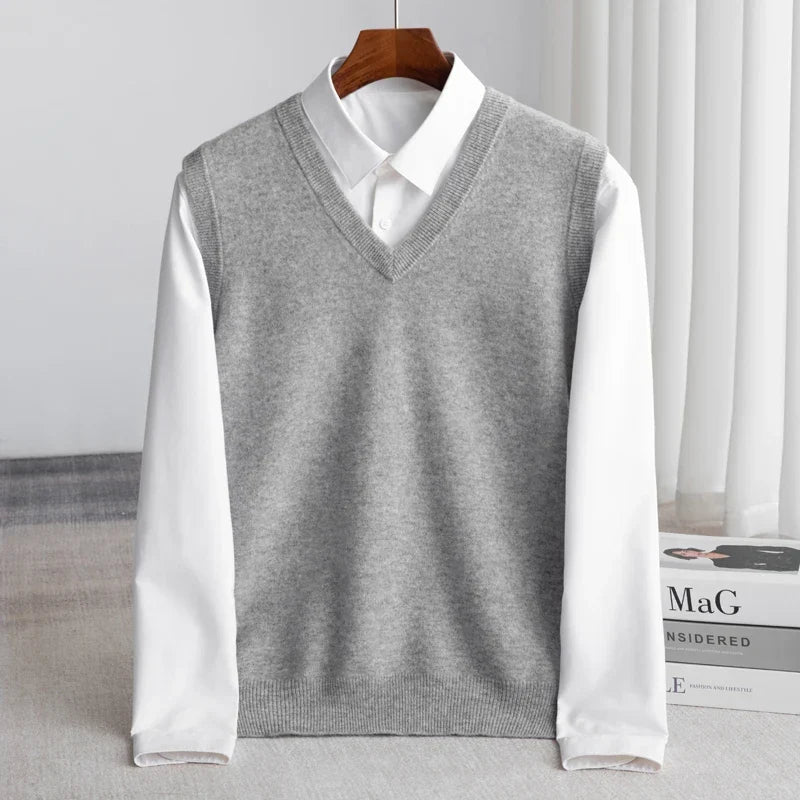 Everett - Men's Merino Wool V-Neck Vest