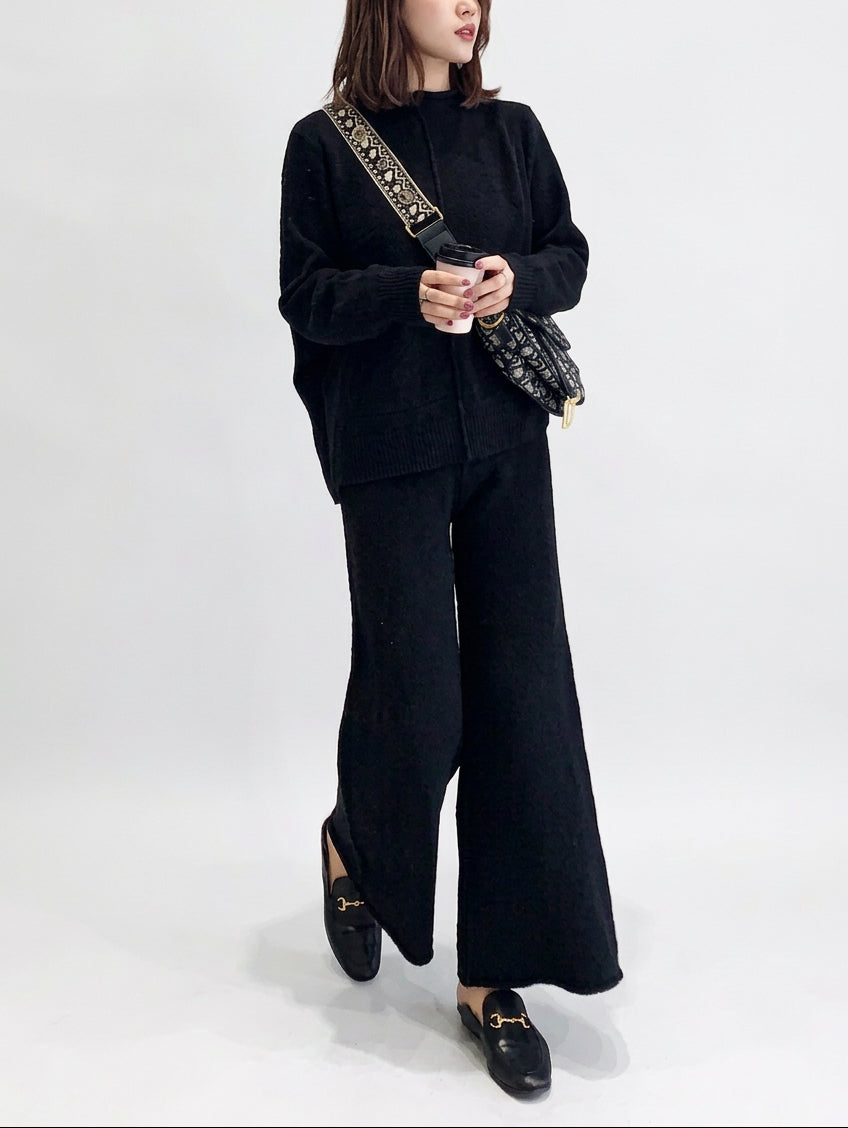 Jane - Women’s Crew Neck Sweater and Lounge Pants Set 10