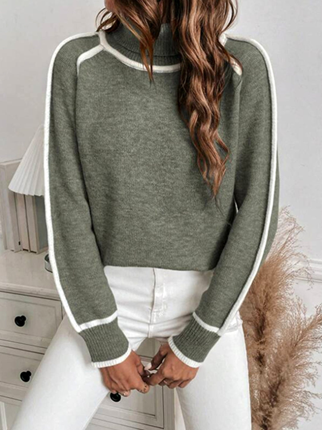 Lexi - Women's Contrast Trim Crew Neck Knit Sweater 3