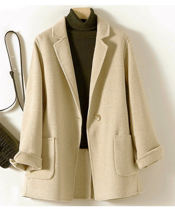 Luisa - Women’s Plaid Notch Lapel Coat with Contrast Collar 5