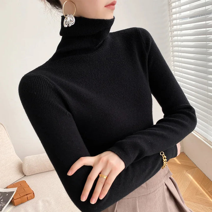 Natasha - Women's Ribbed Cashmere Turtleneck