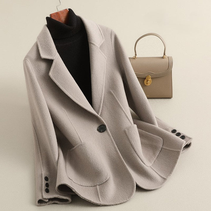 Victoria - Women's Notch-Lapel Wool Blazer with Single-Button Front
